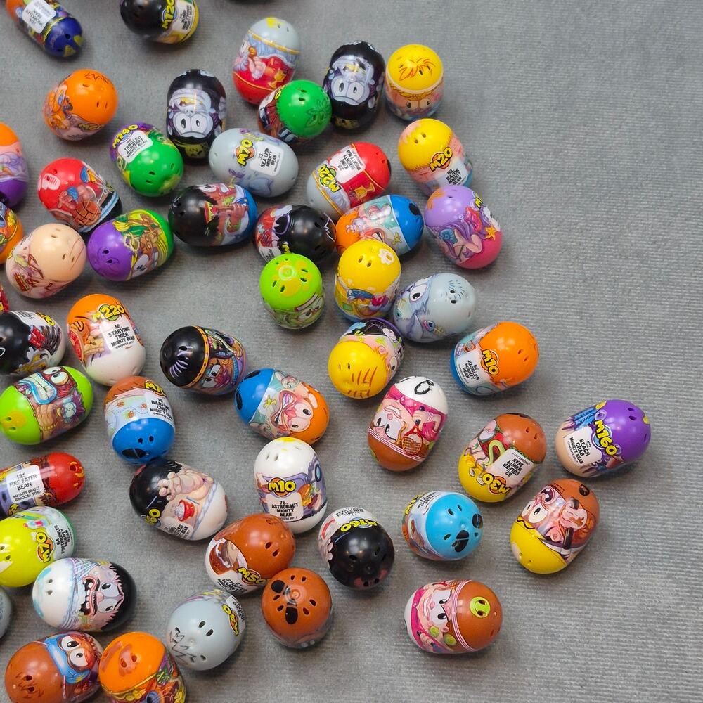 Mighty Bean Beanz Mixed Lot of 75 2017 2010 Plus Slam Case & Capsule - Picture 4 of 8